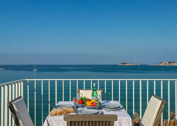 La Kamarina By Interhome